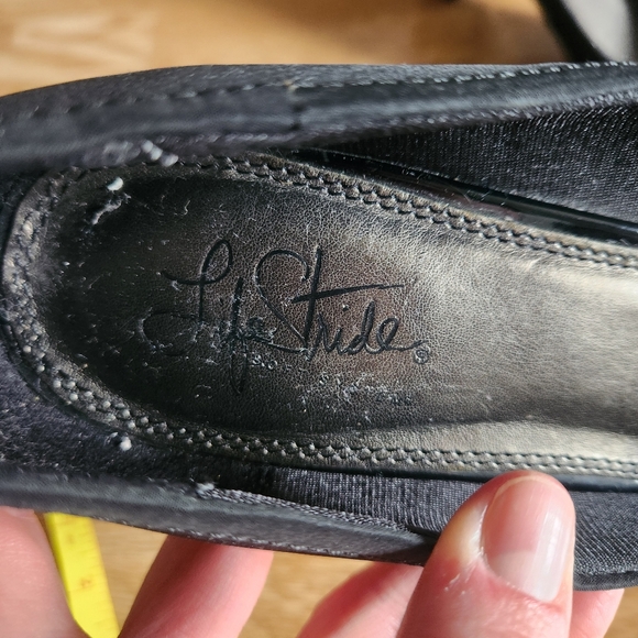 LifeStride Elegant Black Women's Shoes - Picture 2 of 12
